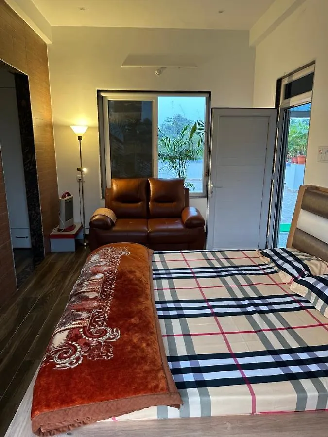 فيلة فيلا Kaashi Flora - Luxury 3Bhk فاراناسي