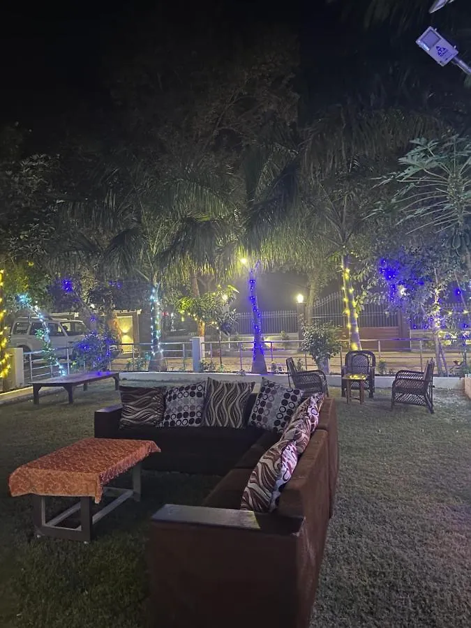 فيلا Kaashi Flora - Luxury 3Bhk فاراناسي فيلة